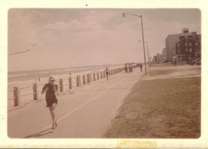 First Virginia Beach marathon: The fight for ninth place (Note the number of runners is matched only by the number of spectators...)
