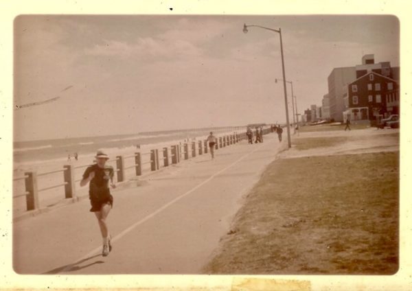 9th Plce Virginia Beach Marathon 19734564959BC_1_105_c