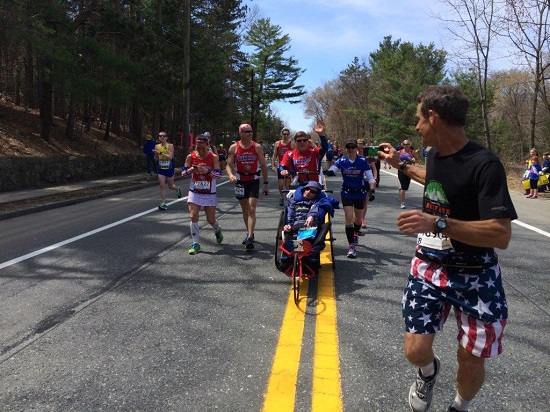 07 a team hoyt boston-marathon-2014-photos-34