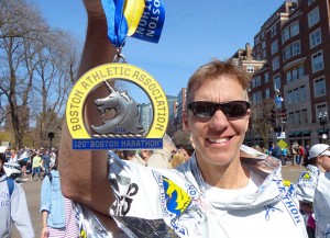 boston-marathon-medal-display2